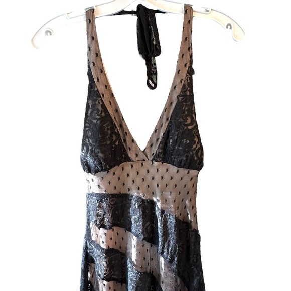 La Belle Black Nude Lace Dress Halter M - Picture 3 of 7